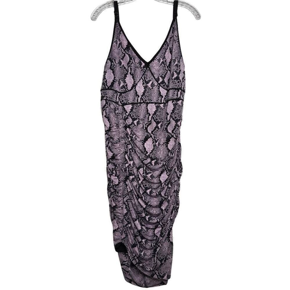 NEW Torrid Mauve Pink Snake Print Knit Ruched Bodycon Dress Size Large - Picture 3 of 9